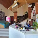Harmonia Apartmanhaz *