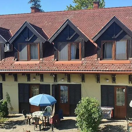 Harmonia Apartmanhaz