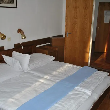 Appartement Harmonia Apartmanhaz